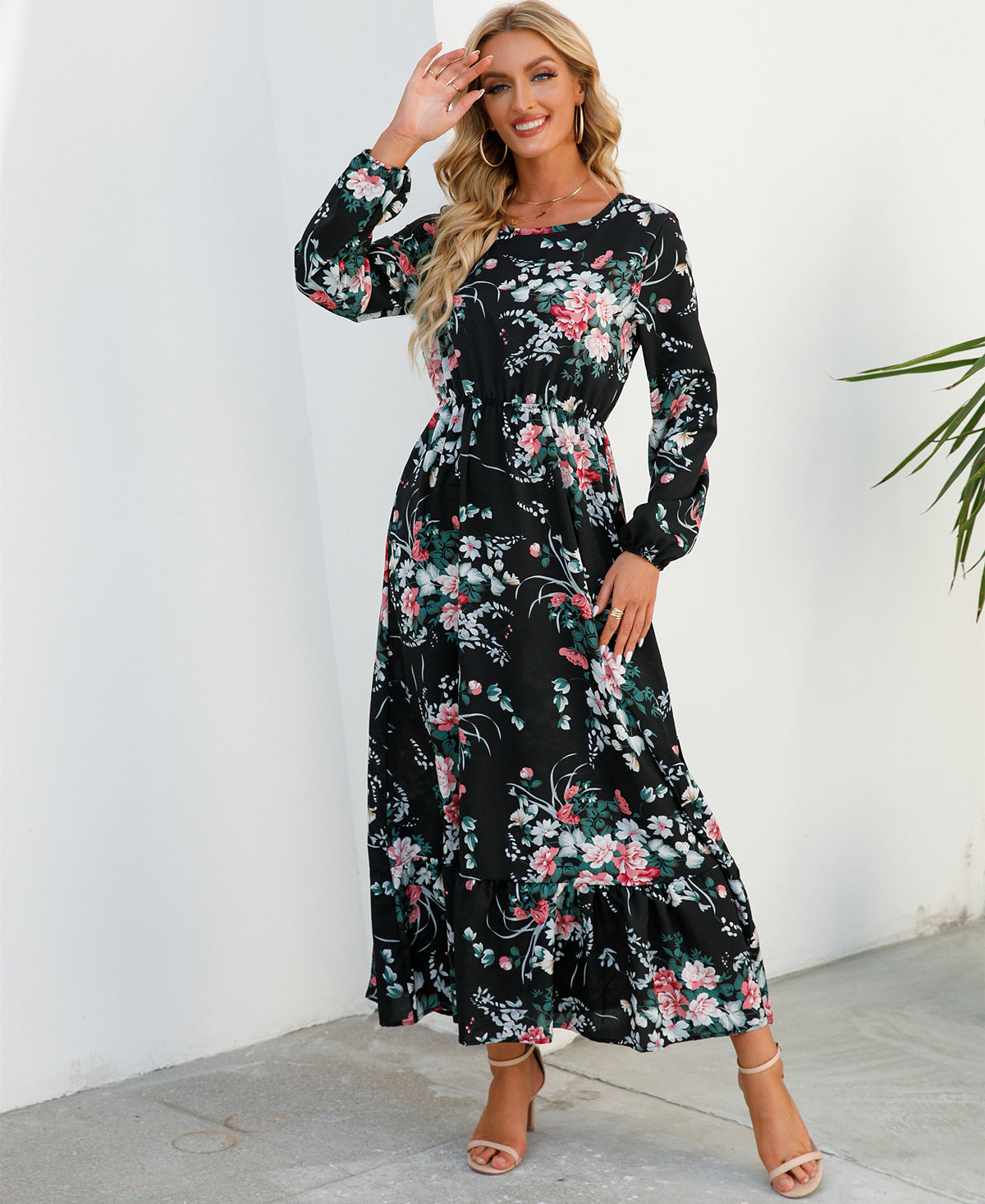 Graceful Round Neck Floral Dress